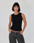 Sleeveless Basic - Black